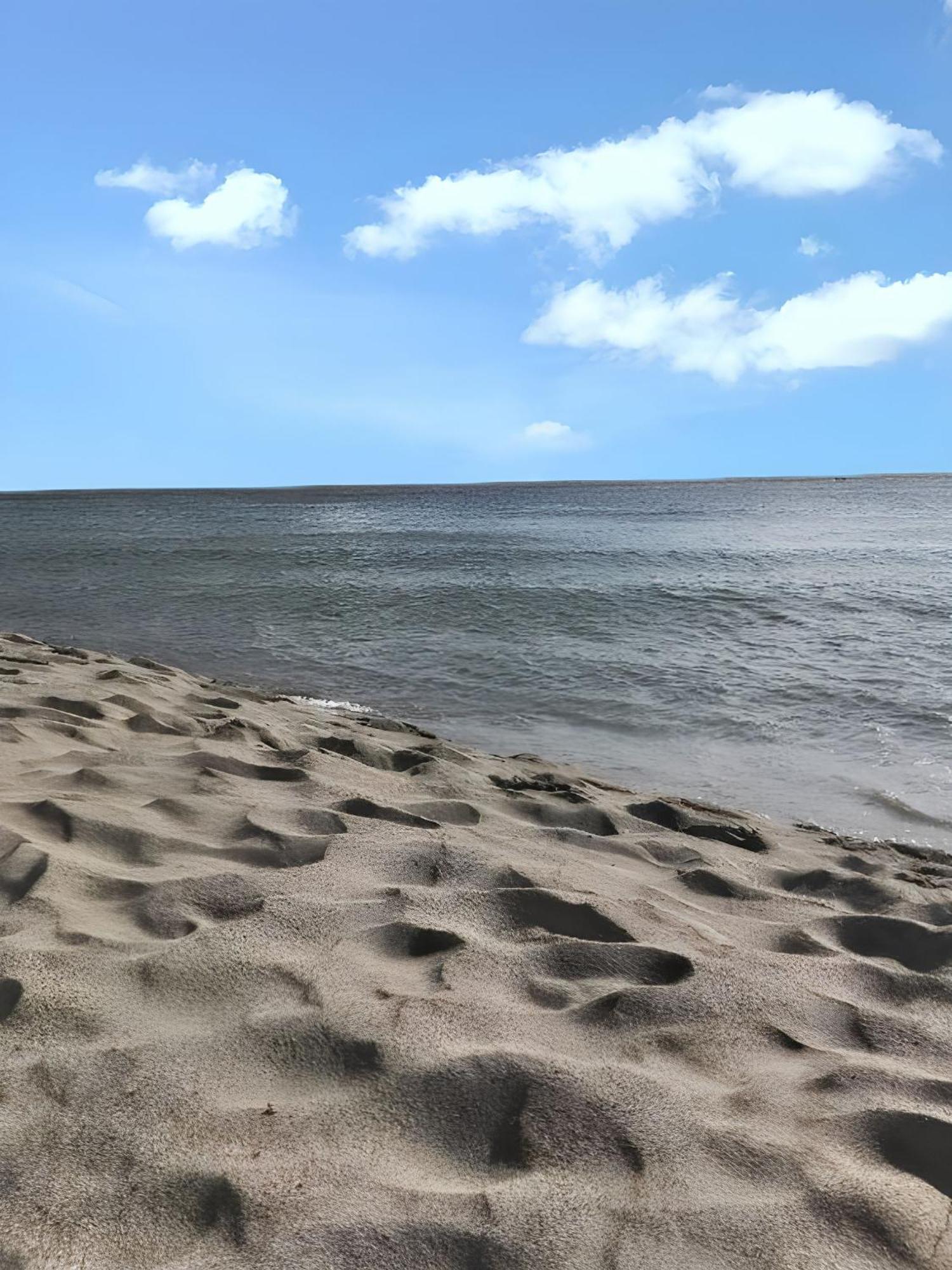 Maison De Charme A Saint-Pierre Avec Vue Sur Mer Et Montagne エクステリア 写真