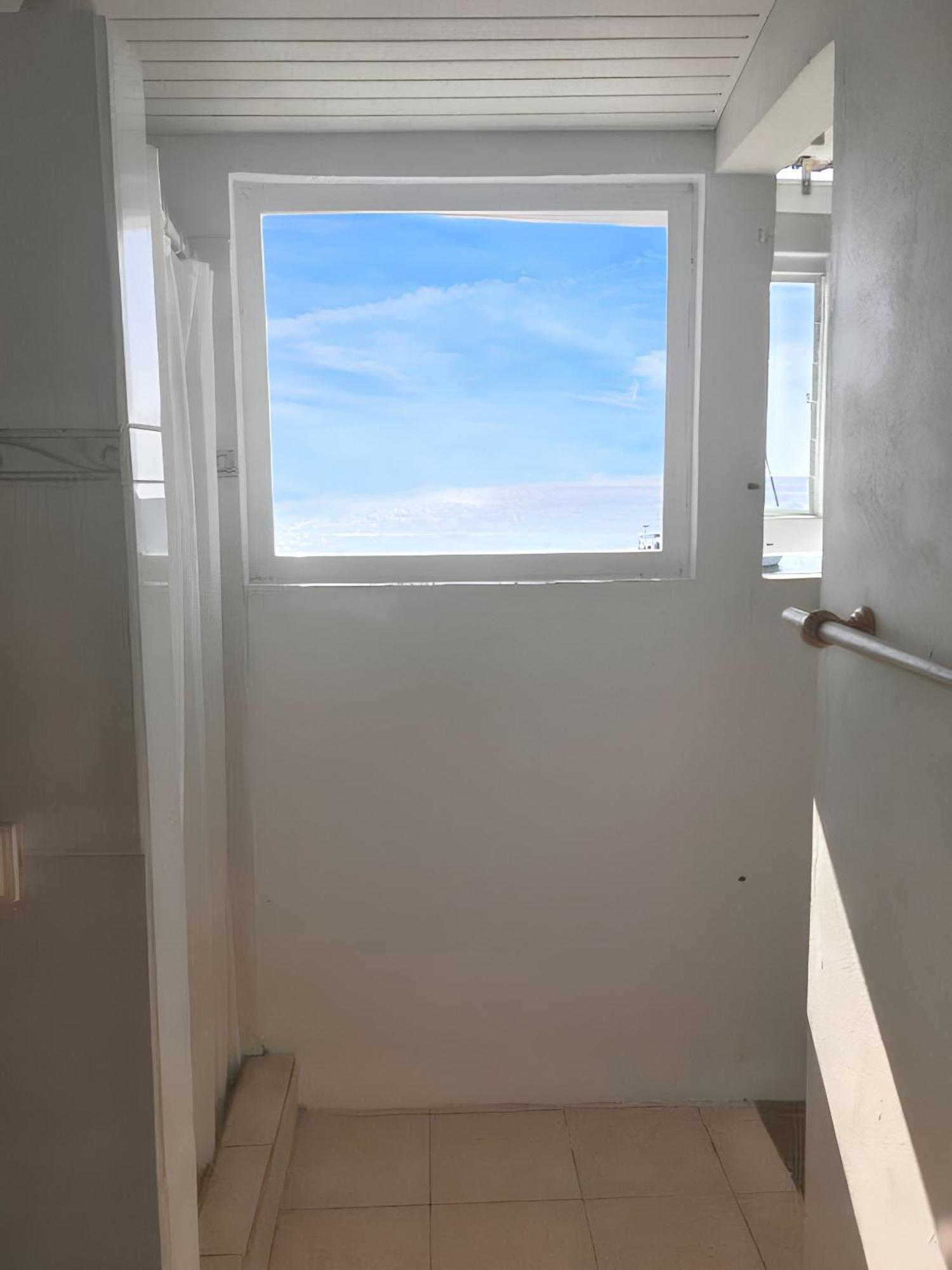 Maison De Charme A Saint-Pierre Avec Vue Sur Mer Et Montagne エクステリア 写真